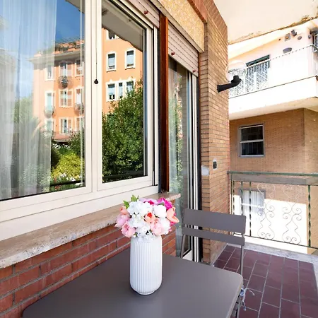 Modern House Near The Vatican Διαμέρισμα