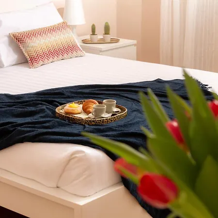 Apartment Stylish Vatican -walk To St Peter & Foro Italico - Ashouse Collection *